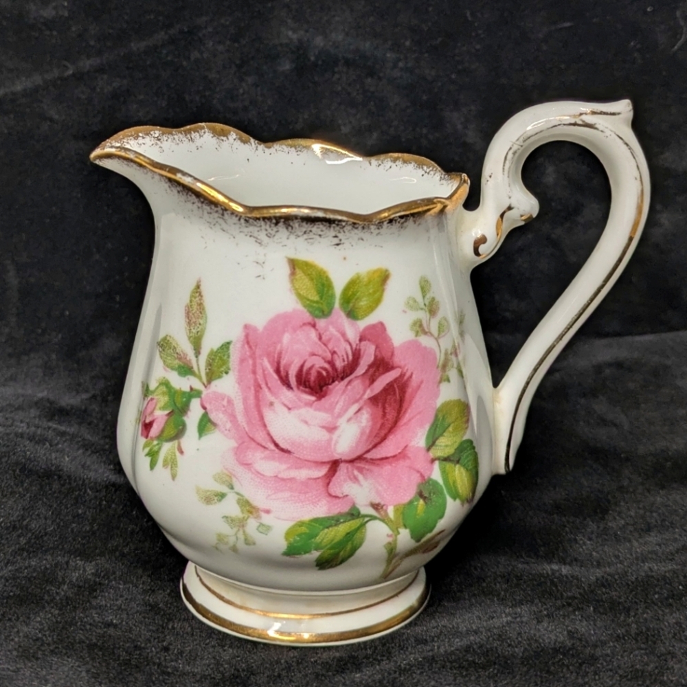 Vintage Royal Albert American Beauty Creamer